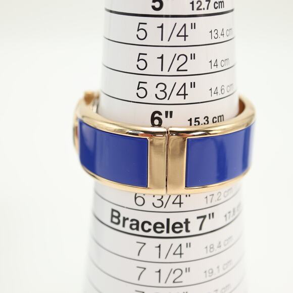 Caravelle New York Blue Gold Tone 20mm Petite Watch Cuff Working New in Box - Picture 5 of 10